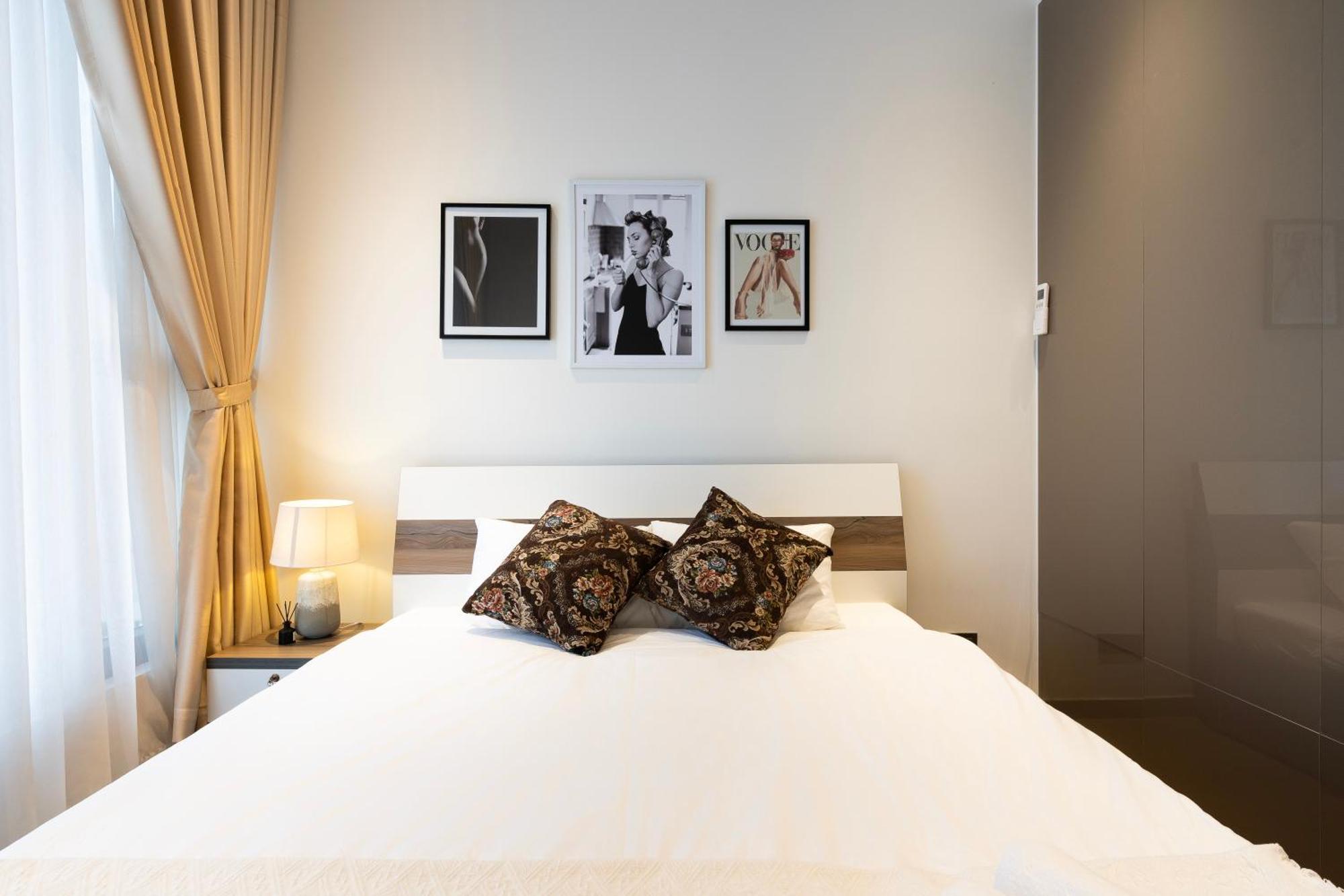 Happy High-end - Central, Whole City View & Infinity Pools - The Marq Apartment Ho Chi Minh City