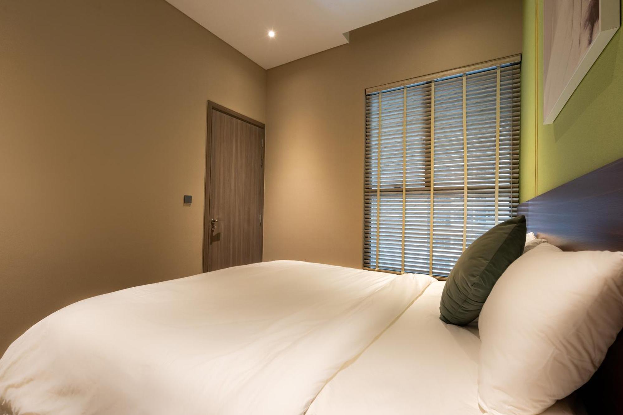 Happy High-end - Central, Whole City View & Infinity Pools - The Marq Apartment Ho Chi Minh City
